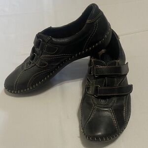 Born Othello Women's Black Leather Double Strap Loafers Flats M W31252 Size 9